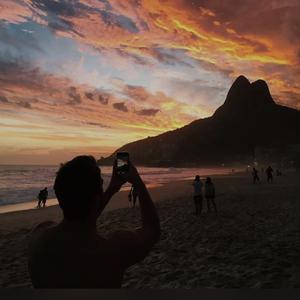 裸体 惩罚 拍击 打屁股视频
